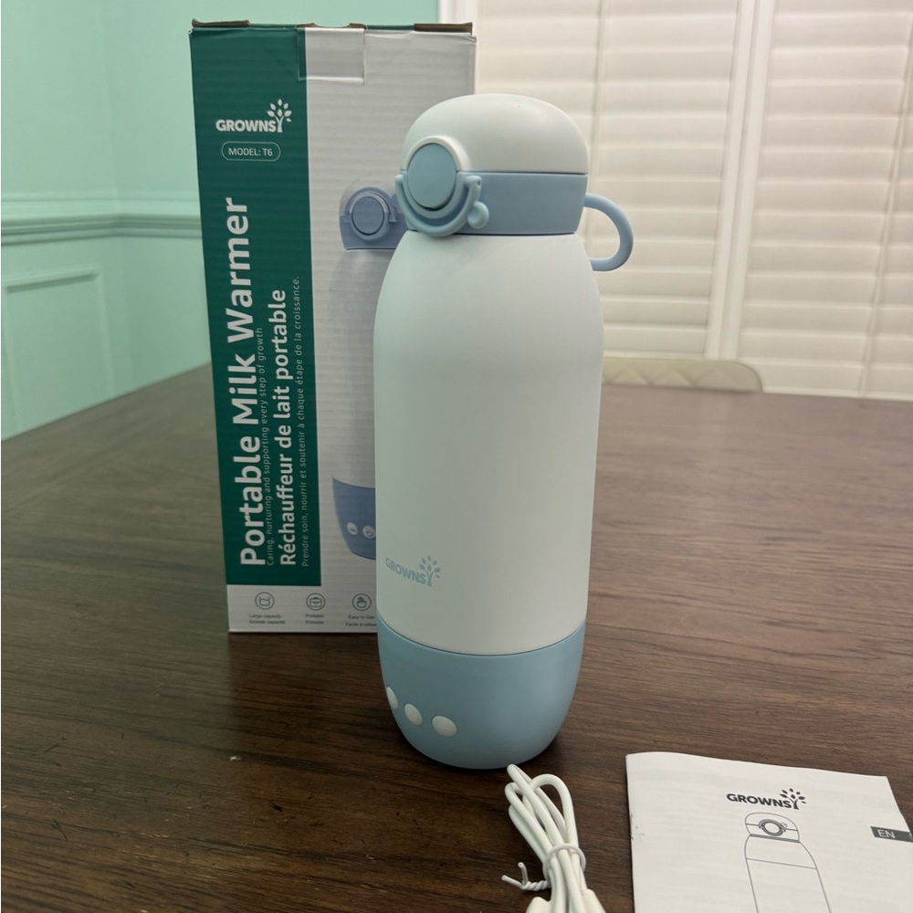 Grownsy Portable Milk Warmer for On-the-go feeding